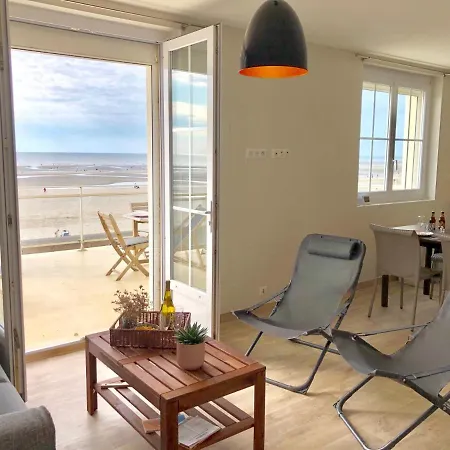 : Renove En Front De Mer, 2 Chambres, Terrasse - Fr-1-482-93